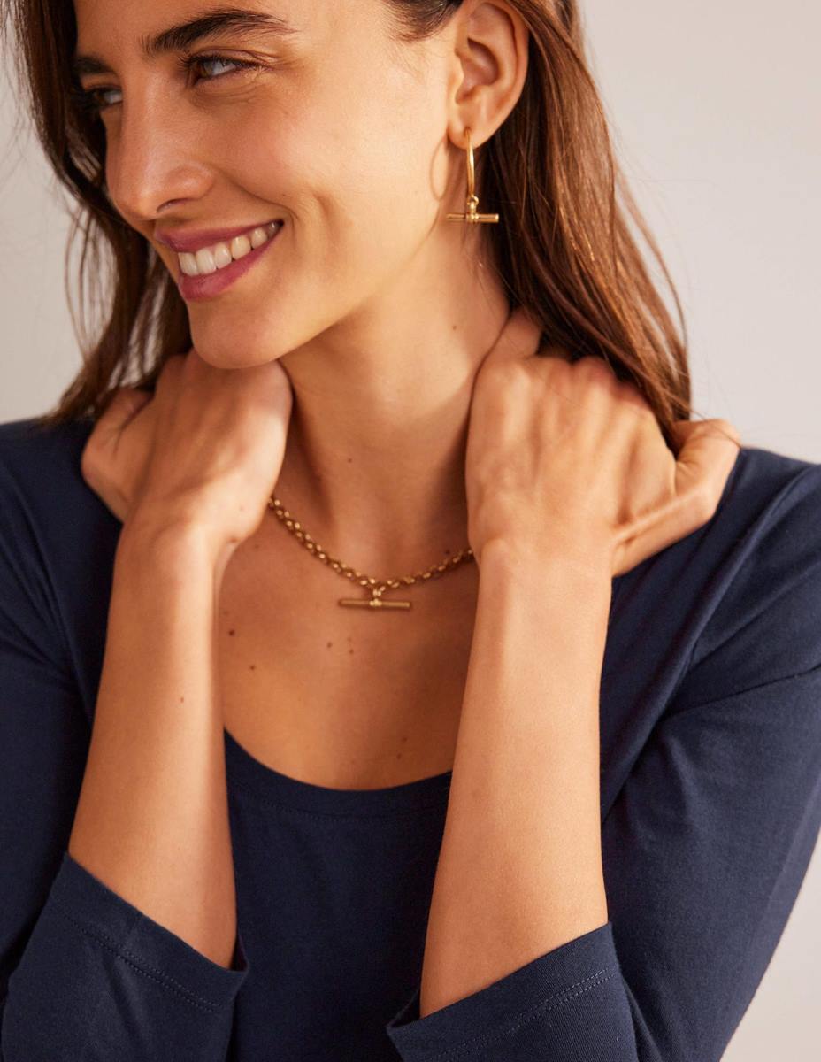 облекло Boden Горна част с 3/4 ръкав и деколте военноморски флот Жени LL68187