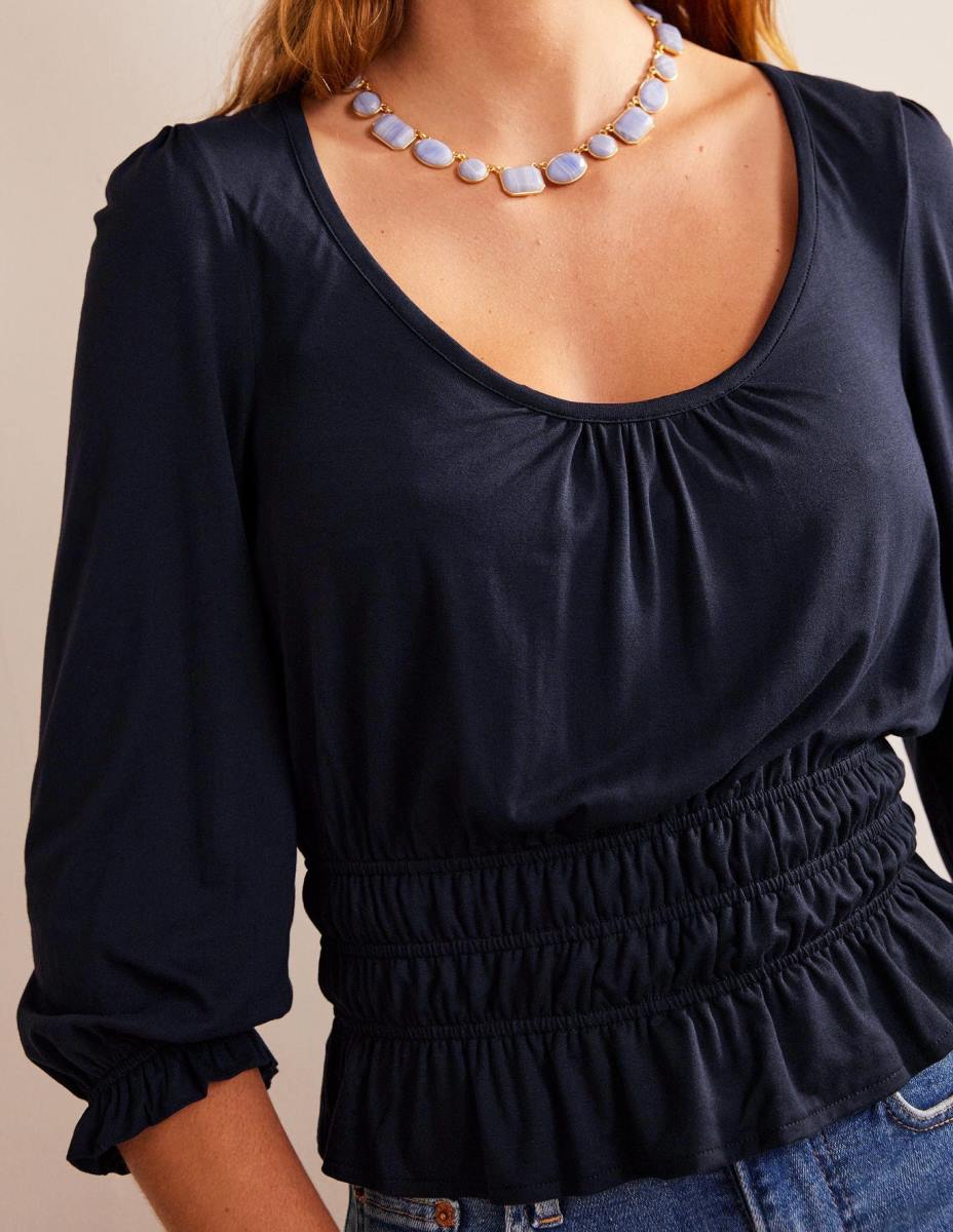 облекло Boden пушено трико с пеплум военноморски флот Жени LL68103