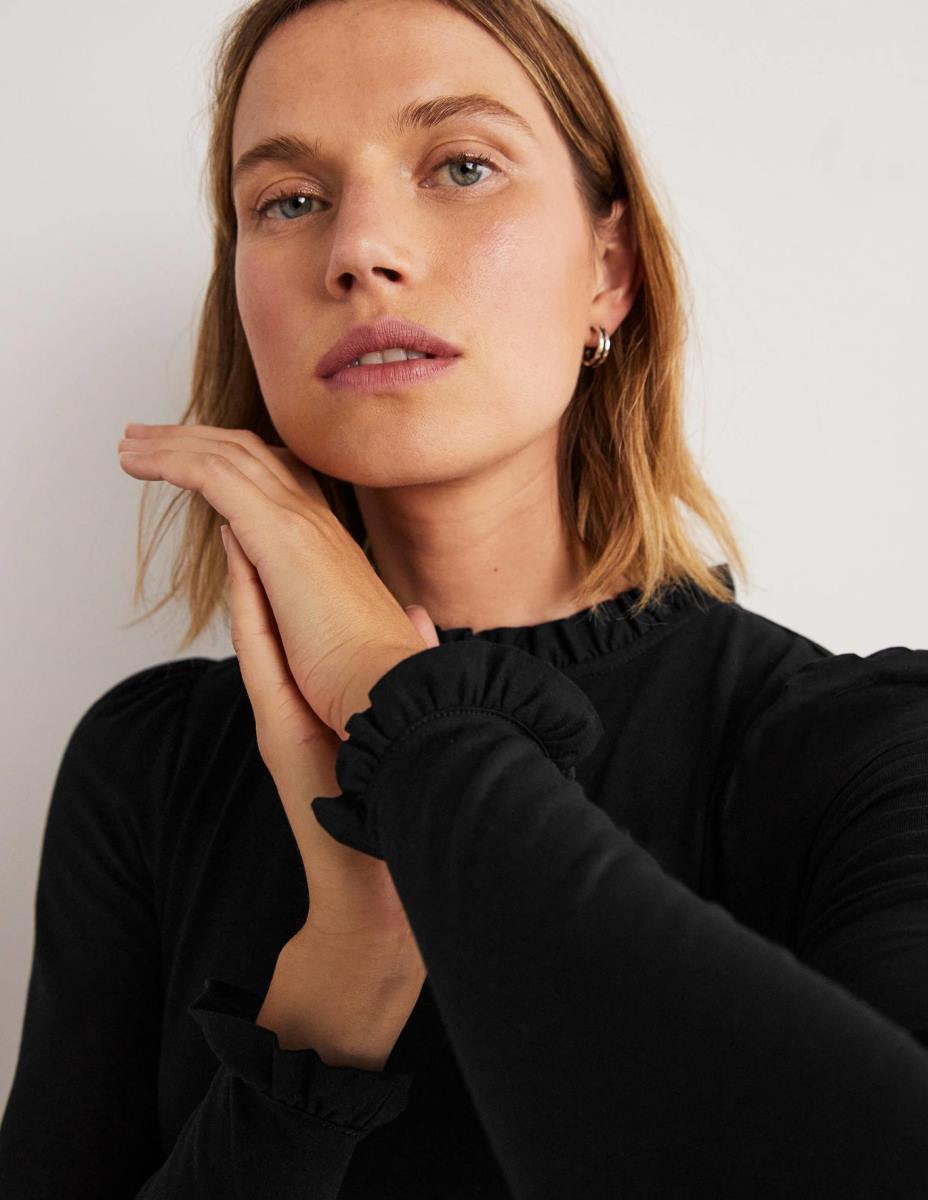 облекло Boden горна част със супермеки волани черен Жени LL68135