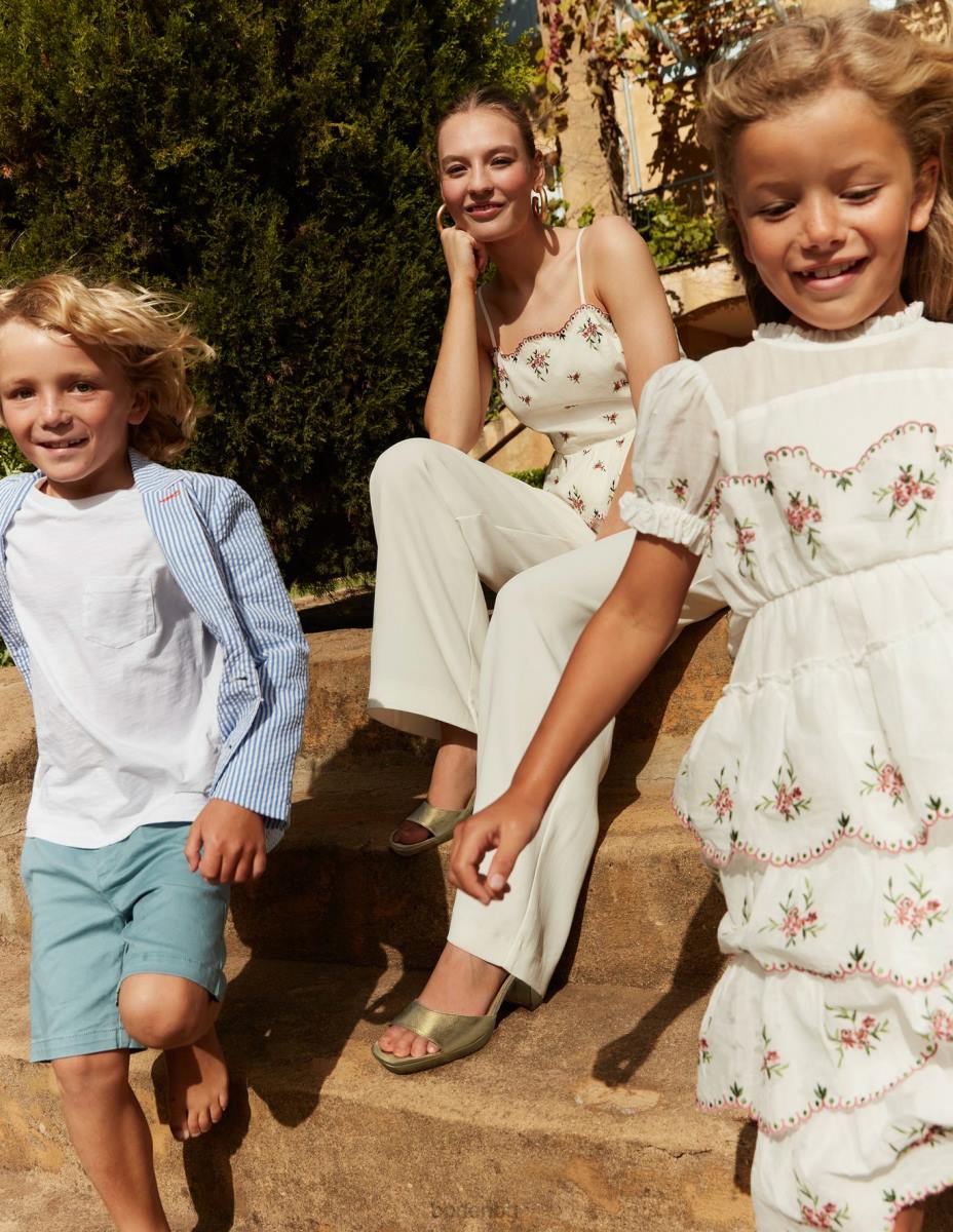 облекло Boden бродирана горна част с пеплум флорална бродерия Жени LL68143