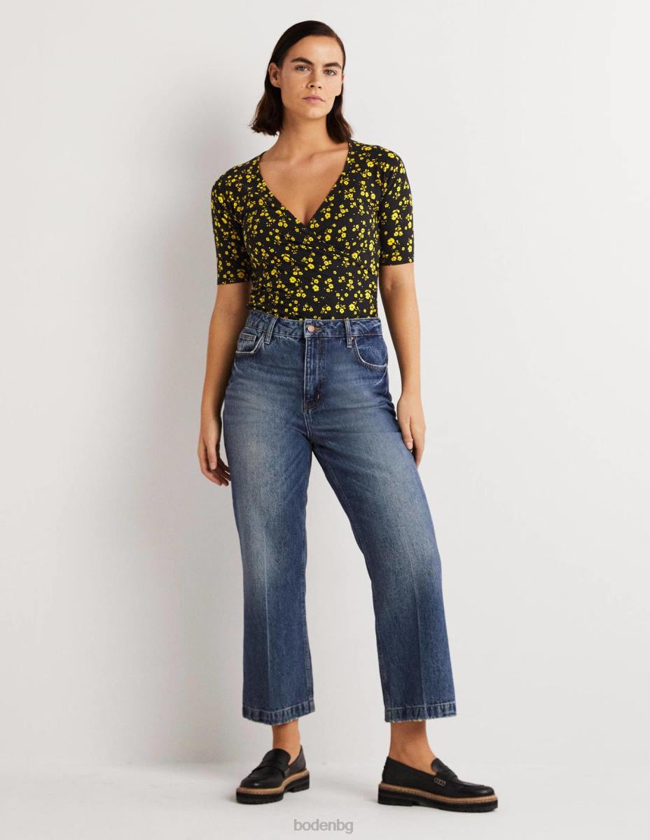 облекло Boden горна част с къс ръкав черно и флорално клонче Жени LL68146