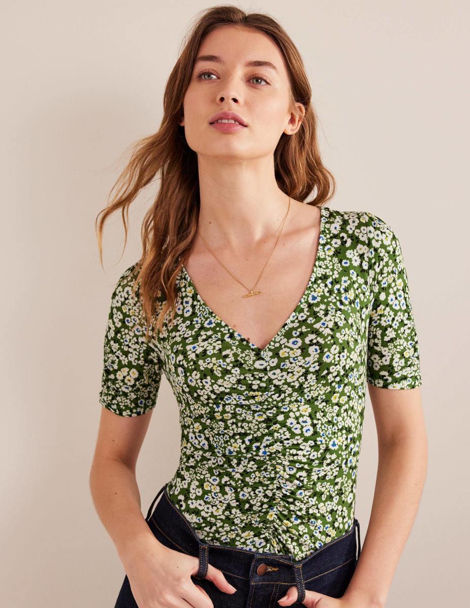 облекло Boden горна част с щампи отпред парков рейнджър и разцвет на сърцето Жени LL681976