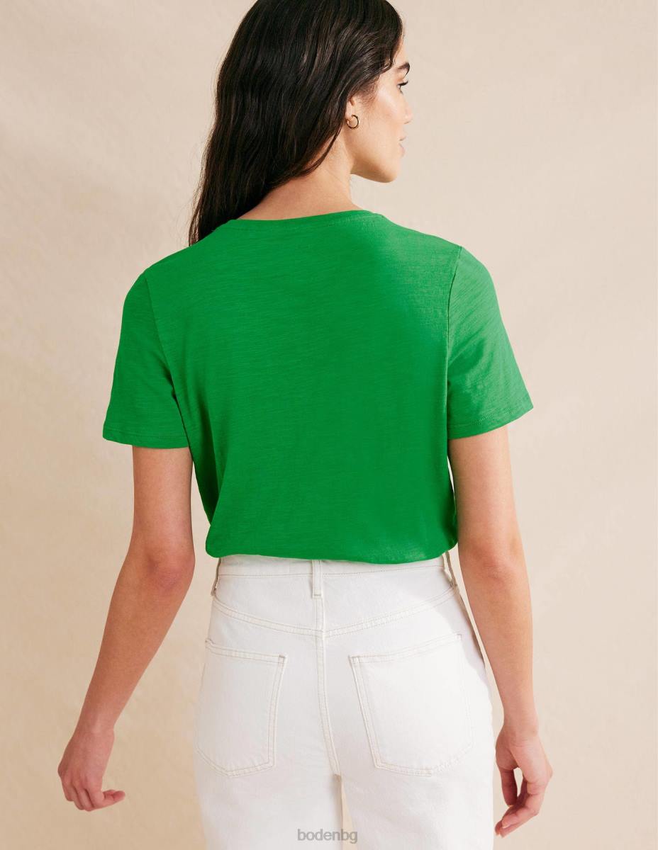 облекло Boden памучна тениска с кръгла яка зелена пчела Жени LL682017