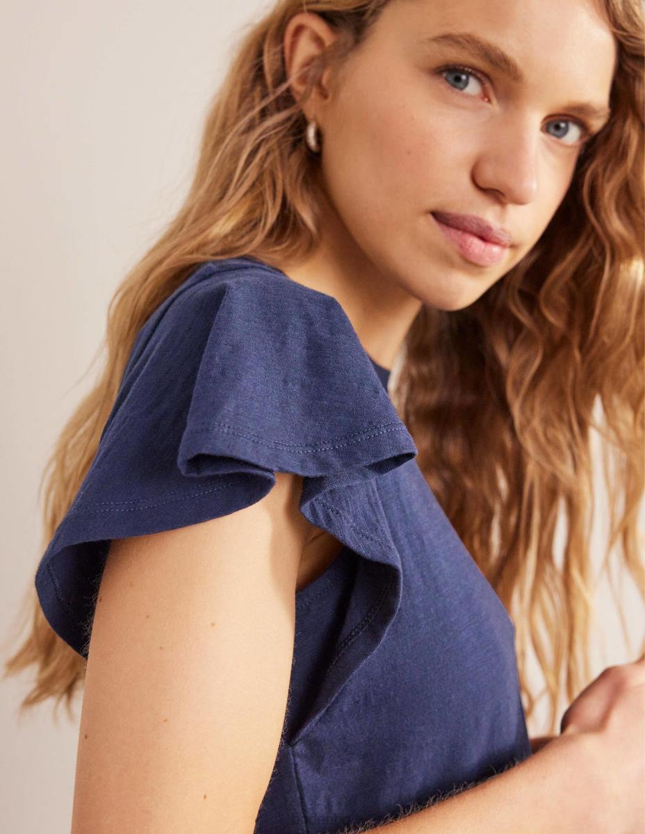 облекло Boden тениска с кръгло деколте военноморски флот Жени LL682203