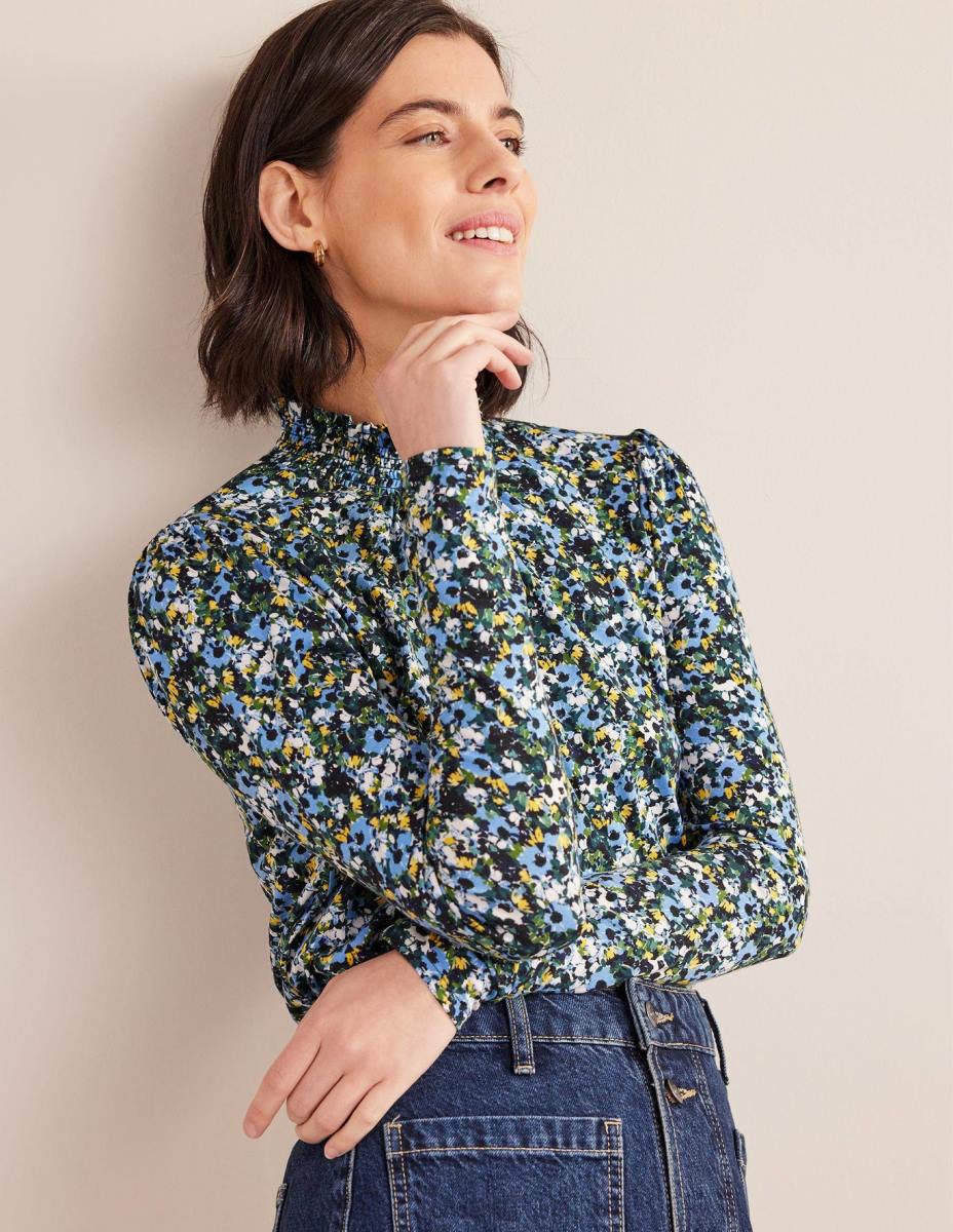 облекло Boden горна част с щампован деколте тъмносини и цветя Жени LL682523