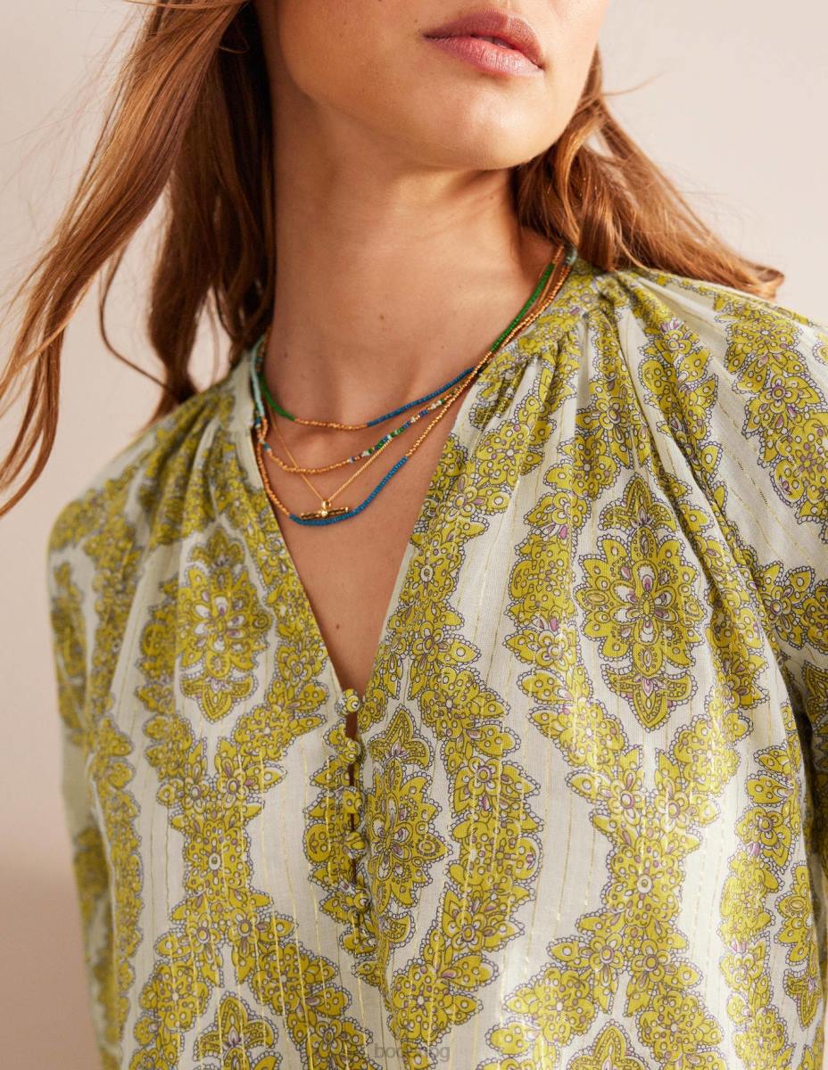 облекло Boden щампован горнище с изрязана деколте ананас и ботанически венец Жени LL6898