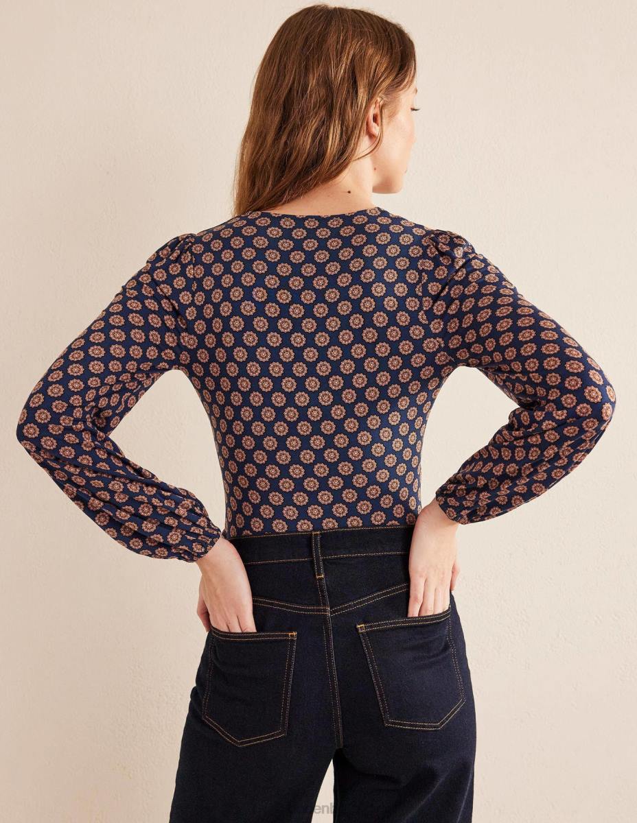 облекло Boden щамповано горнище с v-образно деколте френски флот и слънчоглед Жени LL681709