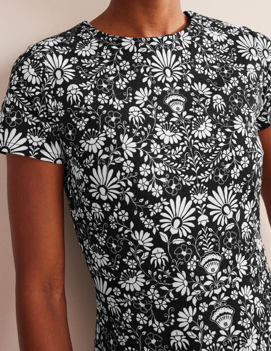 облекло Boden миди рокля от трико клонче черна и гардения Жени LL681175