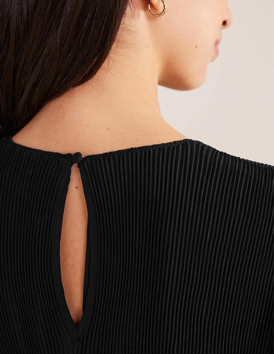 облекло Boden мини рокля от плисе черен Жени LL681441