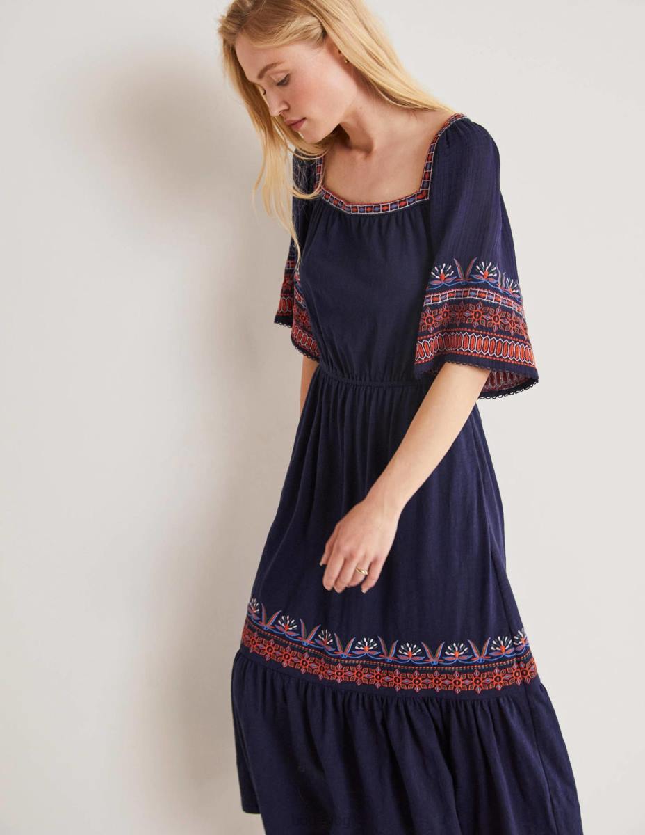 облекло Boden бродирана миди рокля от трико военноморски флот Жени LL682044