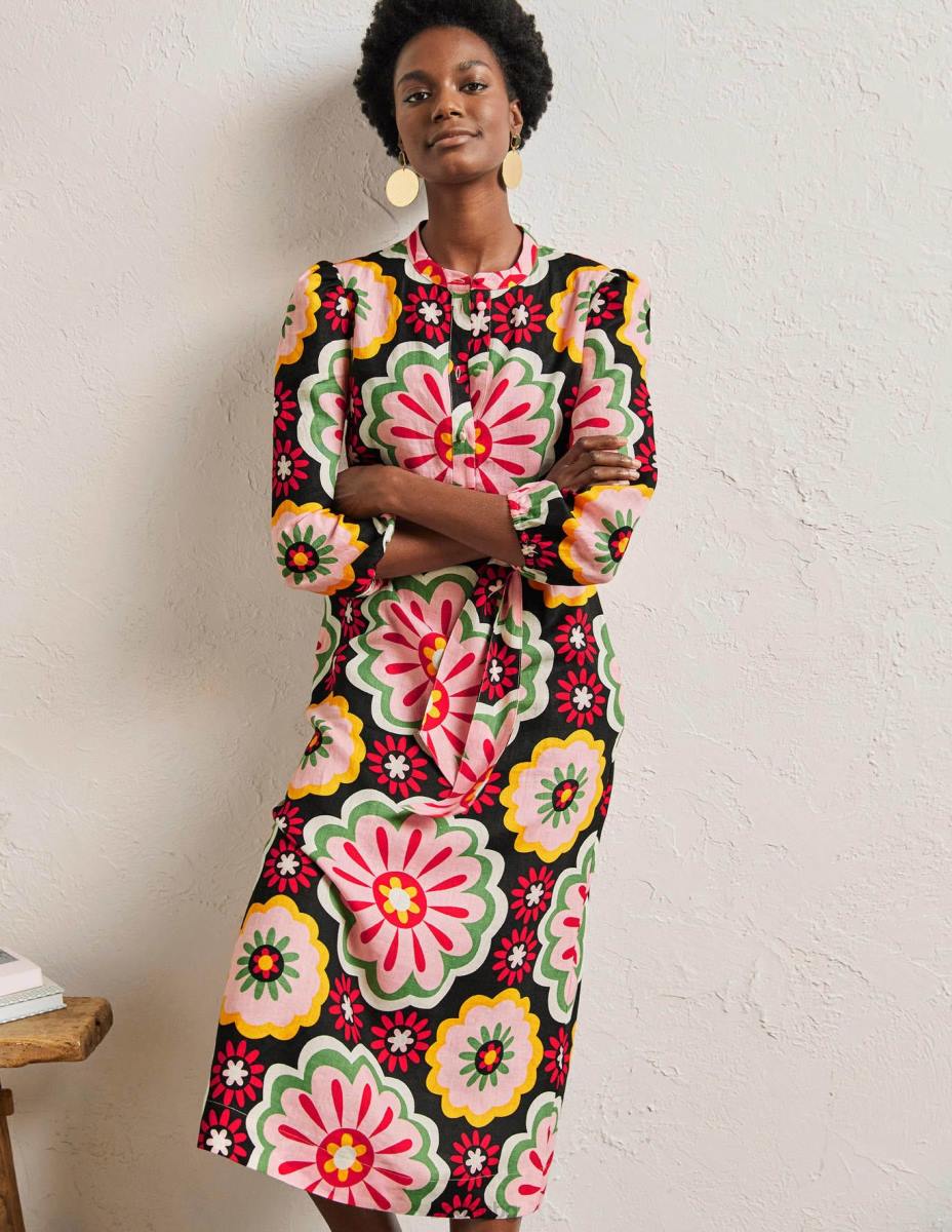 облекло Boden ленена миди рокля-риза черна и богата маргаритка Жени LL682407