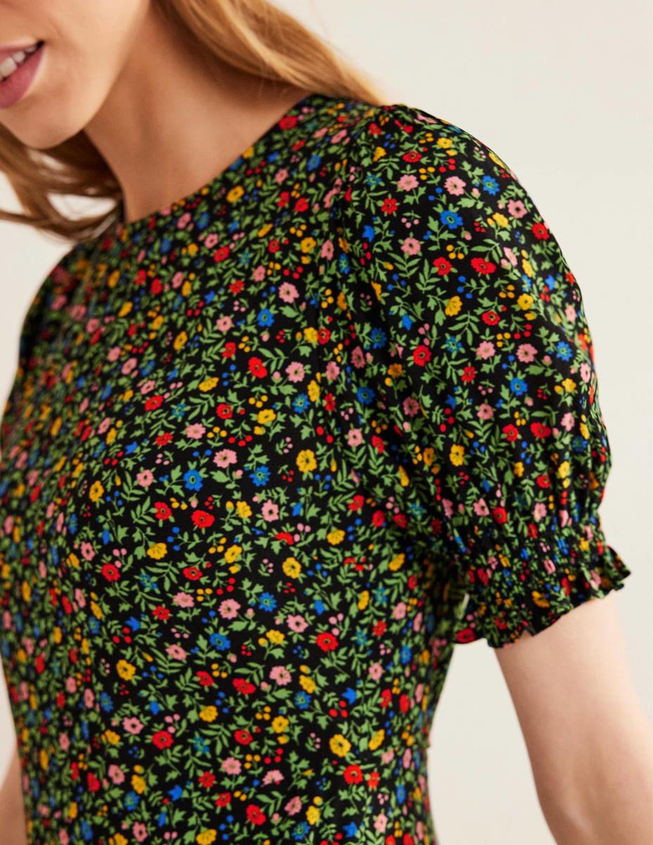 облекло Boden миди рокля с къс ръкав черна и листенца Жени LL682536