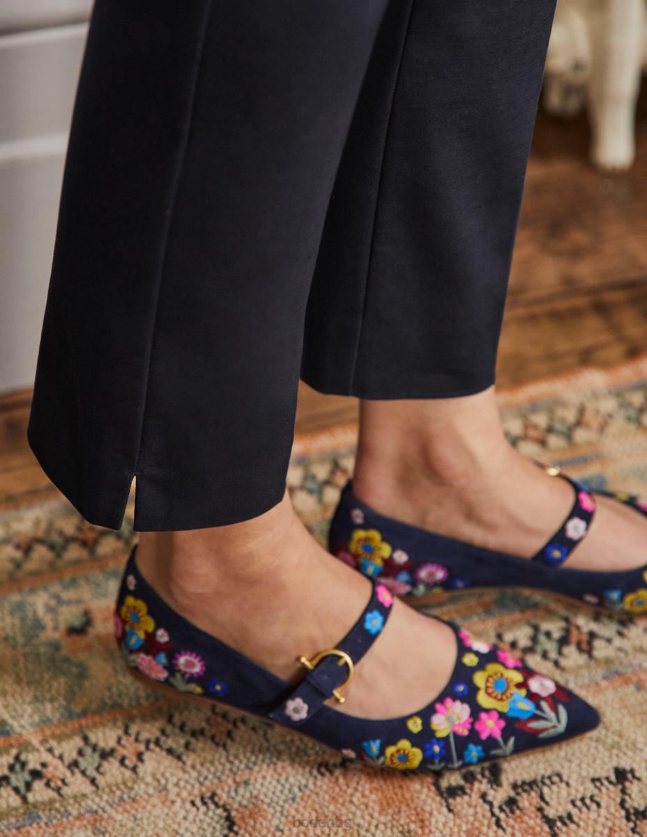 облекло Boden Ричмънд 7/8 военноморски флот Жени LL681047