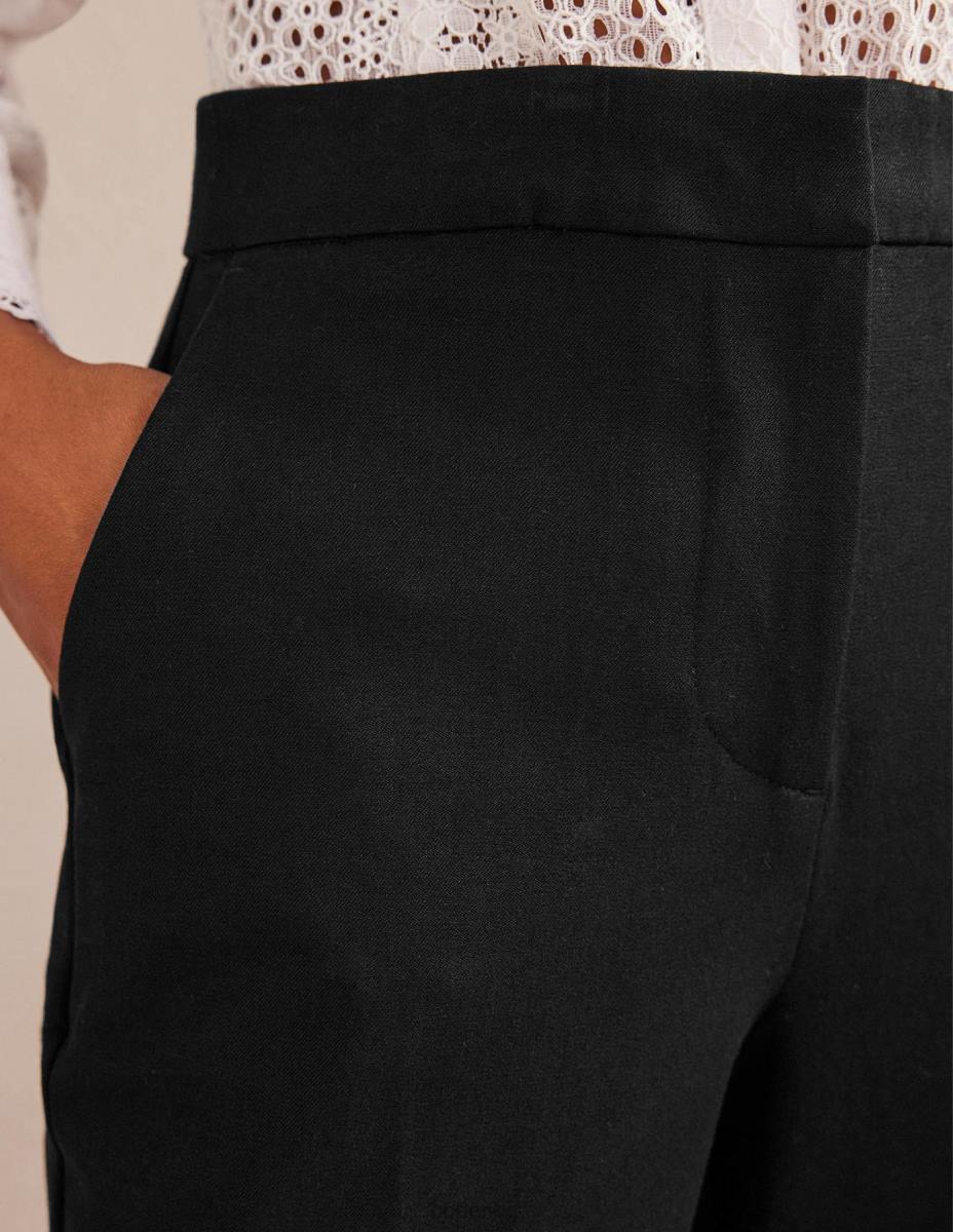 облекло Boden би-стреч заужени панталони черен Жени LL68603