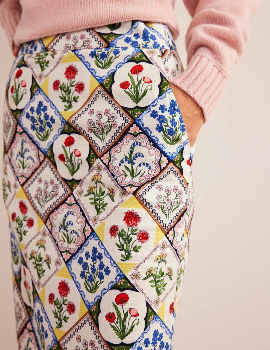 облекло Boden памучна текстурирана пола тип молив слонова кост и дива камбанка Жени LL681111