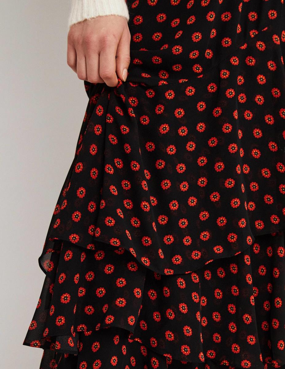 облекло Boden макси пола с множество волани черна и пъпка на петуния Жени LL681627