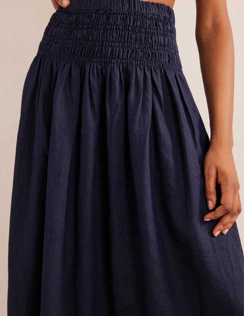 облекло Boden ленена миди пола с набраздена талия военноморски флот Жени LL682495