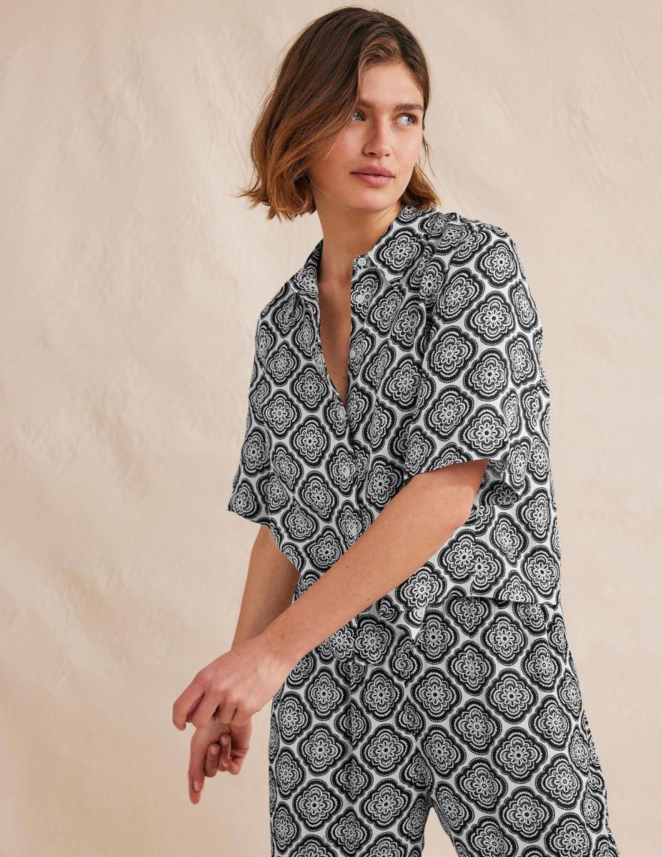 облекло Boden ленена риза с къс ръкав черен и растителен руж Жени LL681101