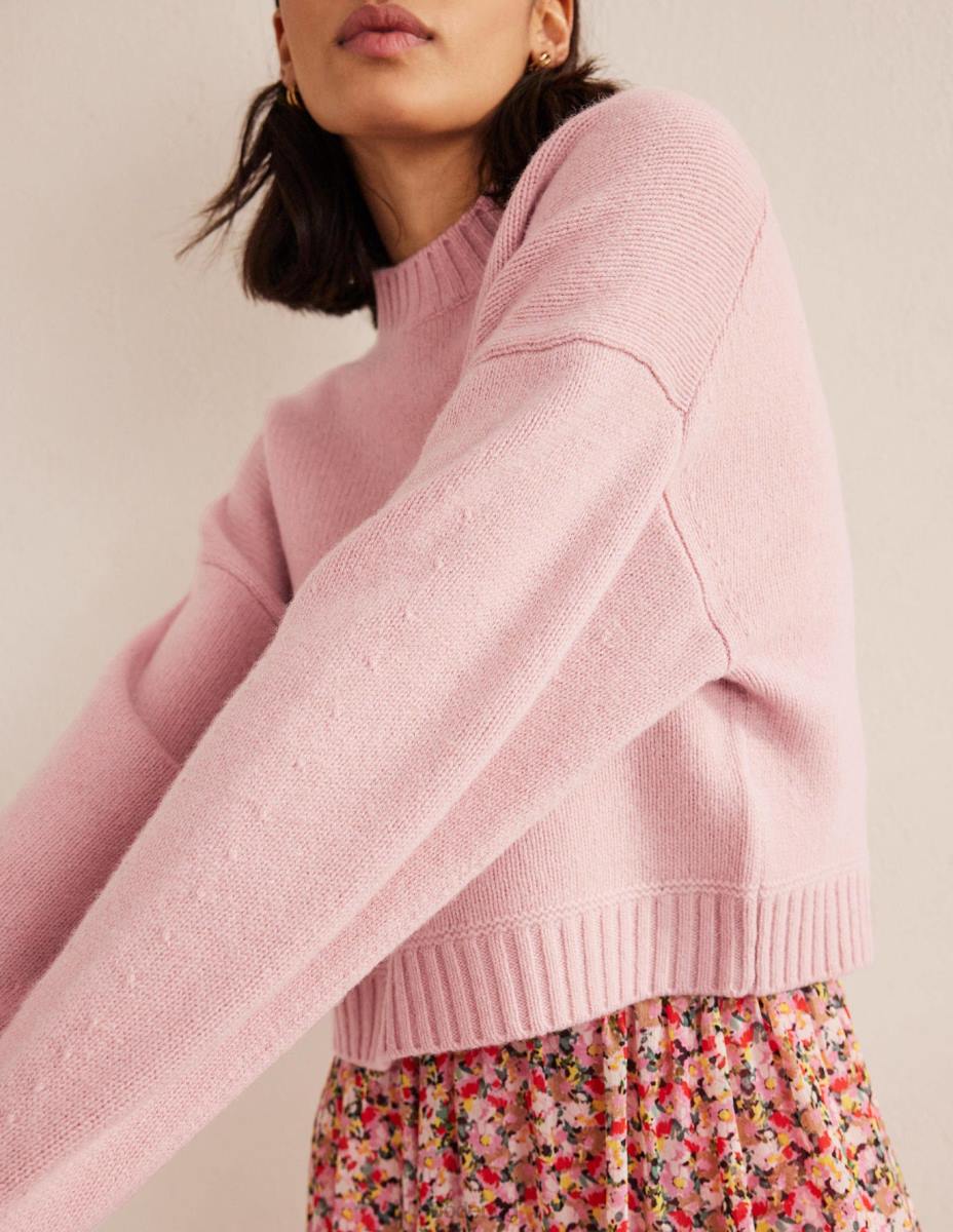 облекло Boden изчеткан вълнен скъсен пуловер тебеширено розово Жени LL681550