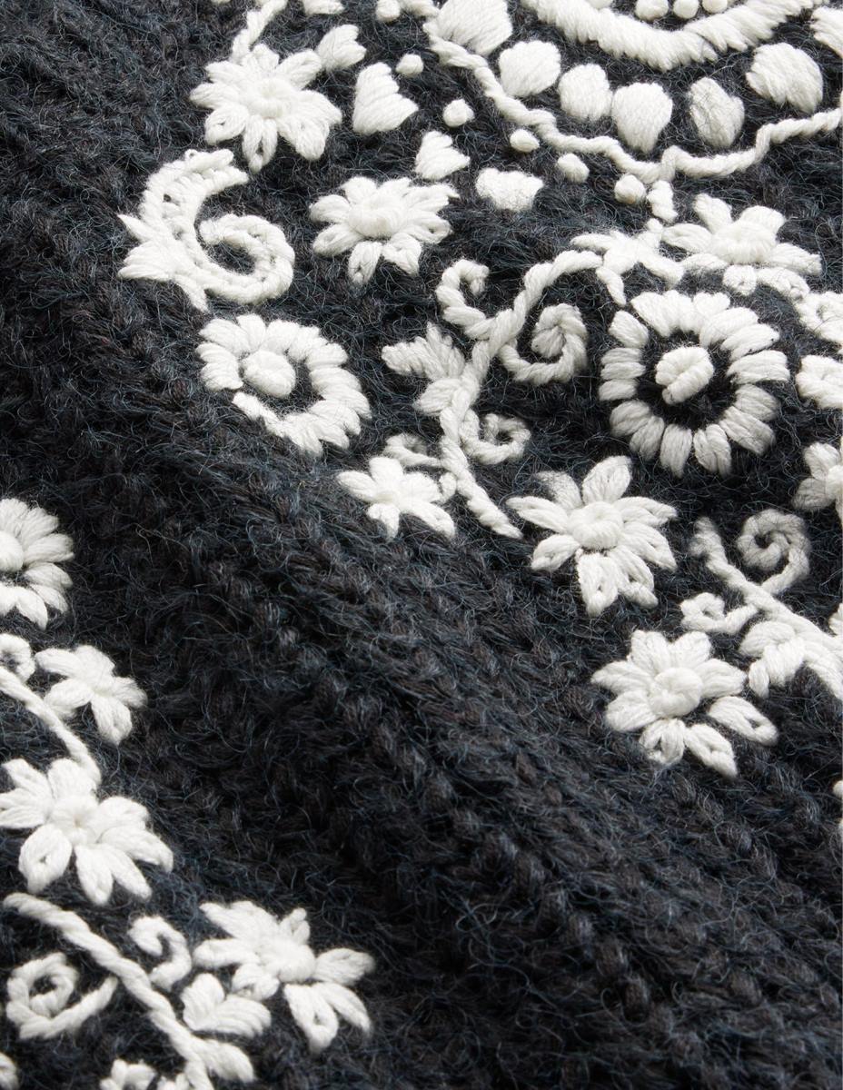 облекло Boden пухкав бродиран джъмпер бродерия черно и слонова кост Жени LL681931