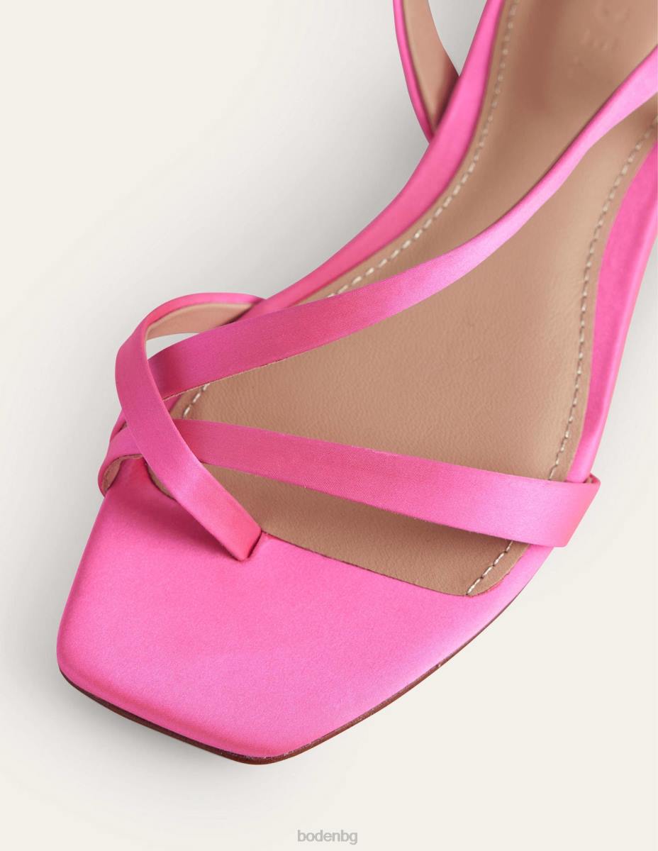 обувки Boden сатенени плоски сандали с халки фестивален розов сатен Жени LL68700