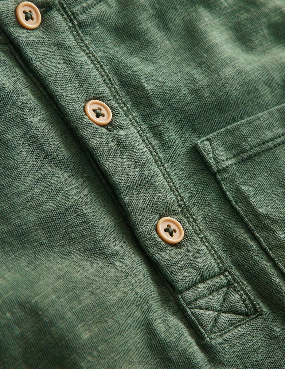 облекло Boden изпрана памучна тениска henley чудовищно зелено бебе LL68391