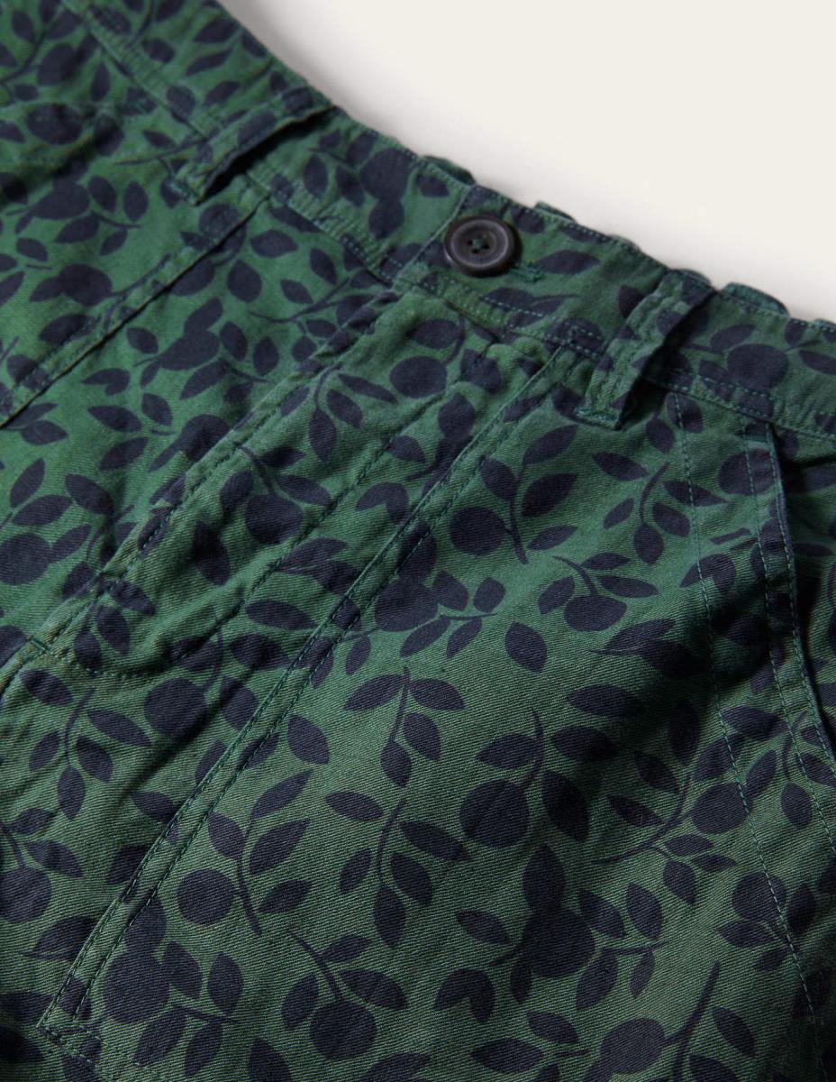 облекло Boden лесни шорти от ленена смес castleton листа мъже LL683576