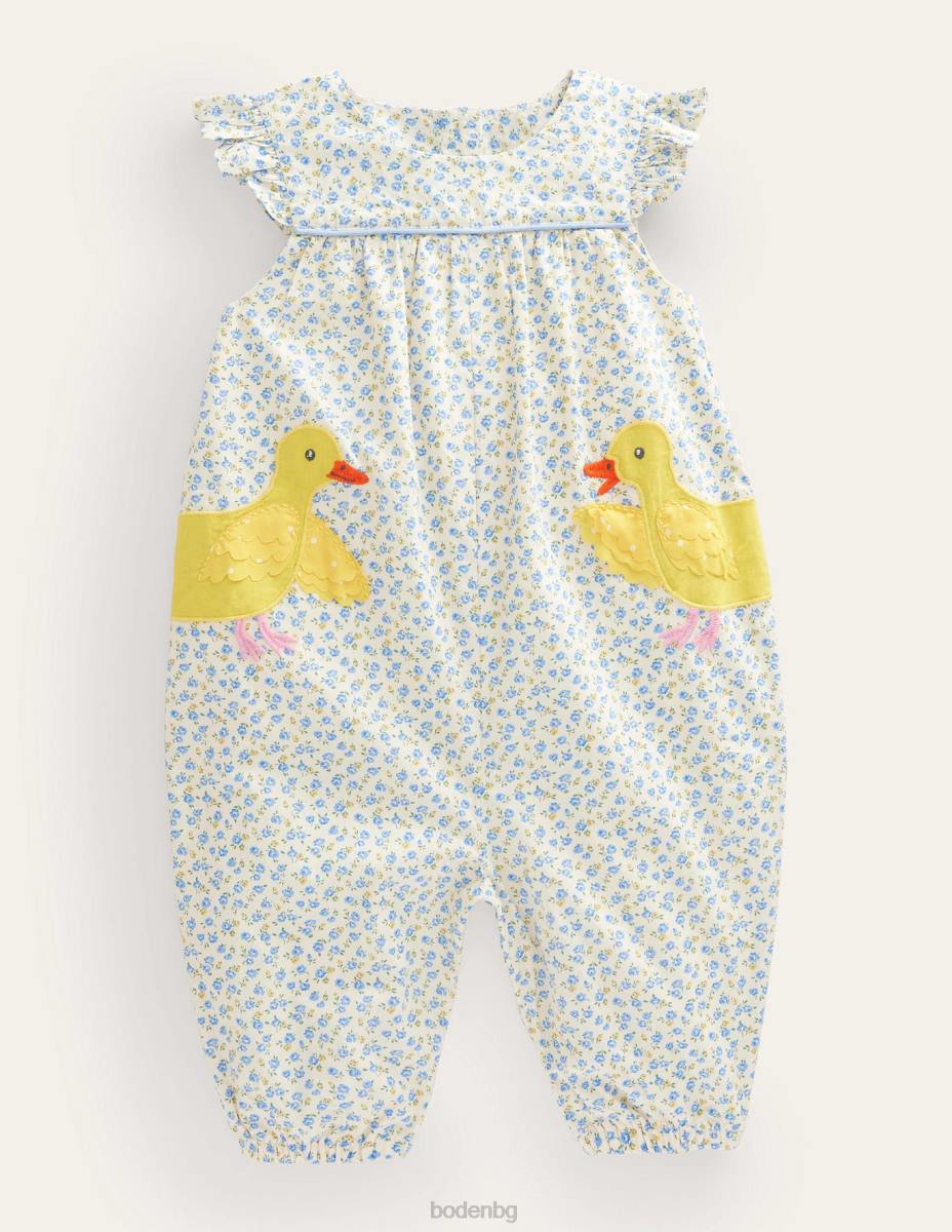 облекло Boden гащеризон с волани с апликация бледосини малки розови пилета момичета LL683263