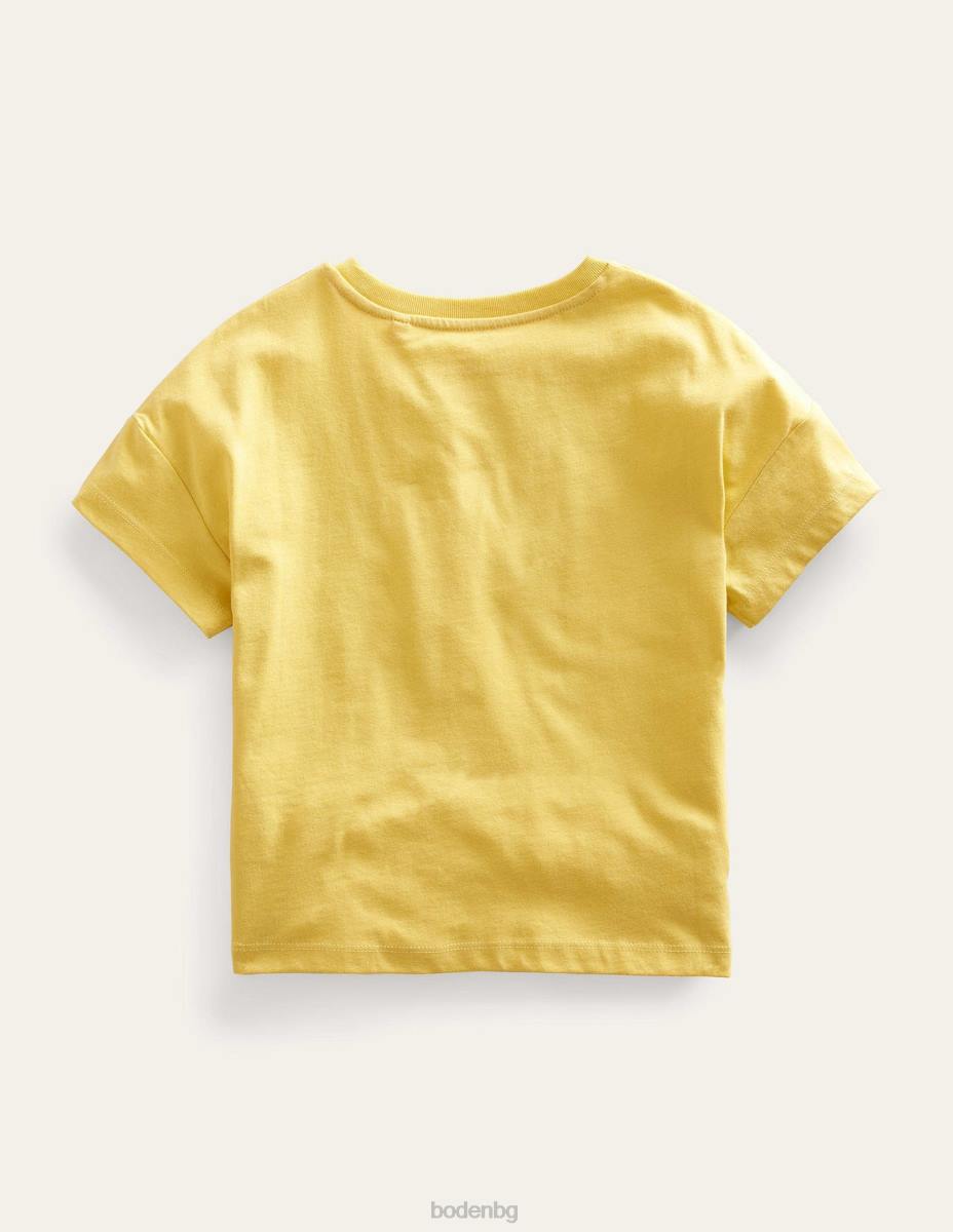 облекло Boden тениска с щампована графика мека лимонова надежда момичета LL682932